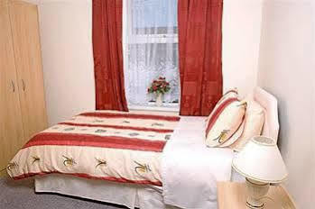 The Sleep Station Newport 호텔 외부 사진